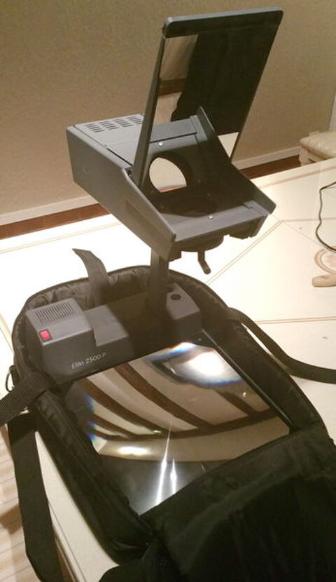 Rtroprojecteur ELITE 2500 P quasi neuf 150 Sanguinet (40)