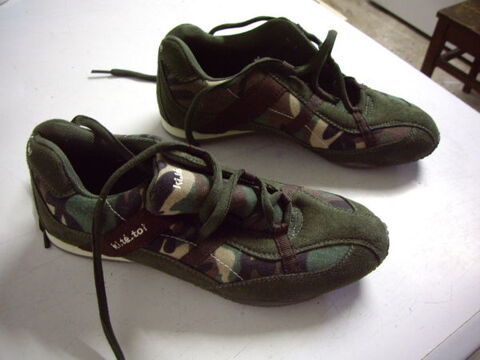 Sneakers motif militaire pt 37-neuves-  5,50  5 Bouxwiller (67)
