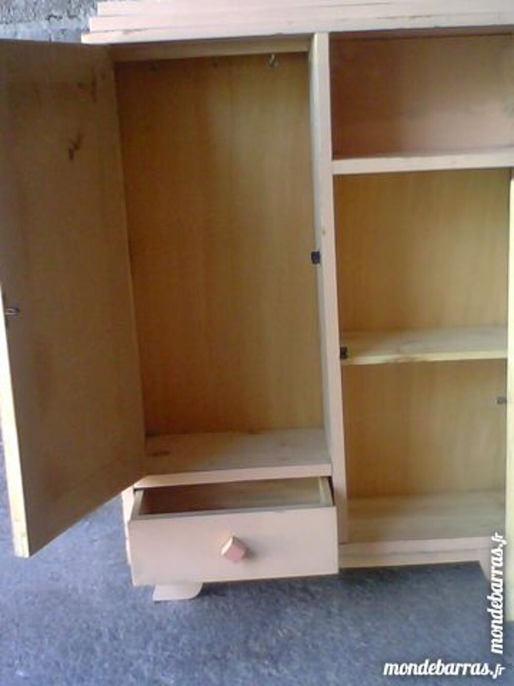 armoire de poup&eacute;e des ann&eacute;es 50 Jeux / jouets