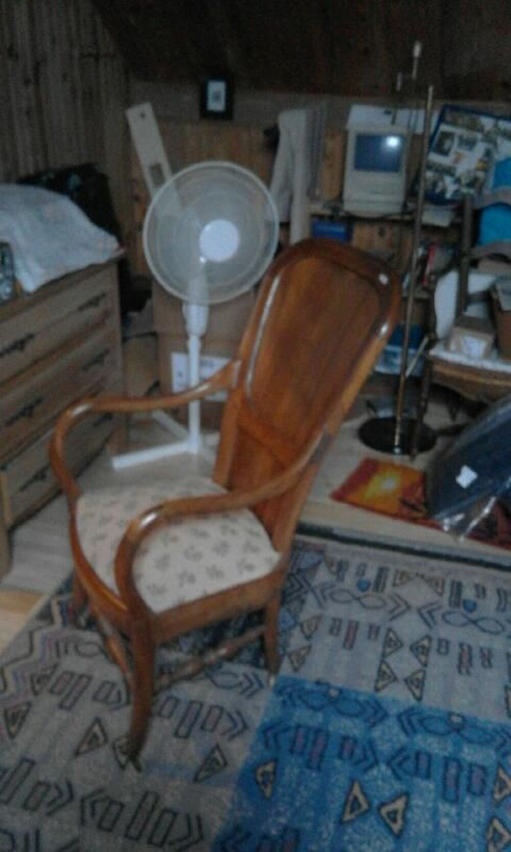 fauteuil ancien en noyer Meubles