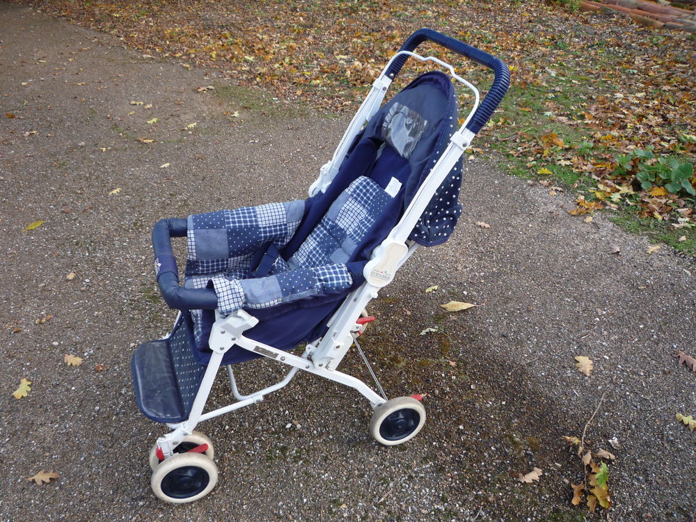 Poussette enfant/b&eacute;b&eacute;
Babideal Puériculture