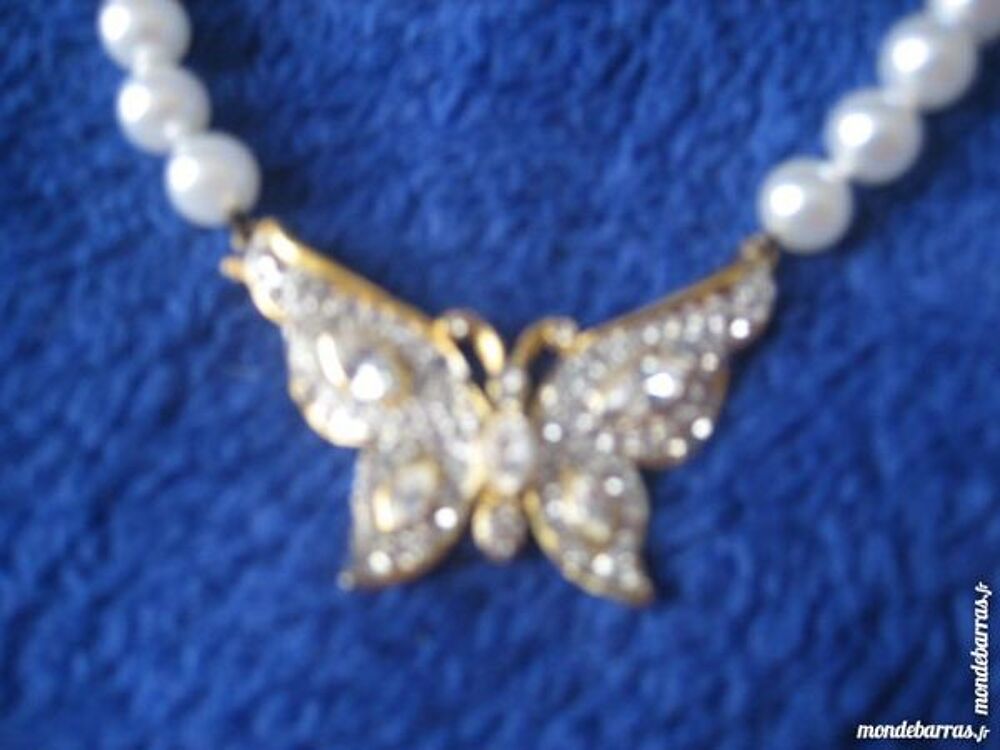 COLLIER PERLES Bijoux et montres