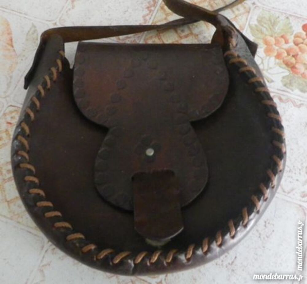 SAC VINTAGE ANNEES 70 CUIR MARRON Maroquinerie