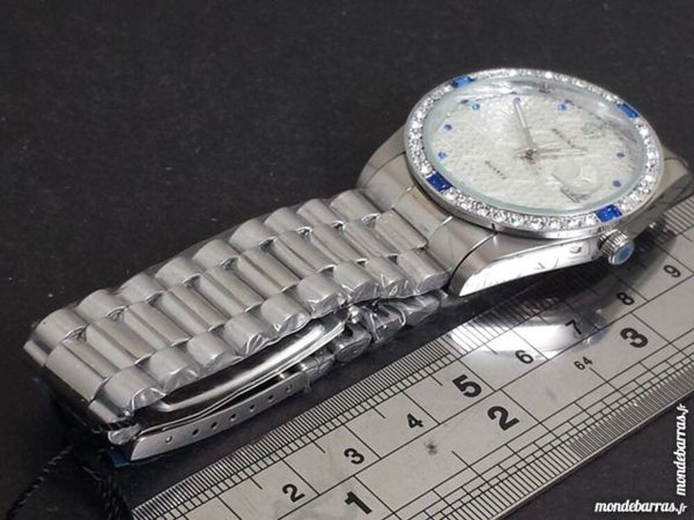 REGINALD Y572A montre analogique REG0012 Bijoux et montres