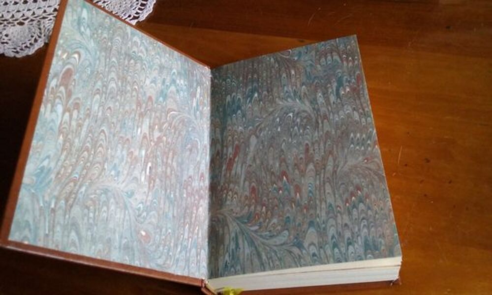 S&eacute;lection du livre : 4 condens&eacute;s &eacute;ditions 1981 Livres et BD