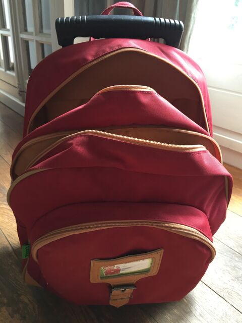 Tann's rouge 25 Noisy-le-Roi (78)