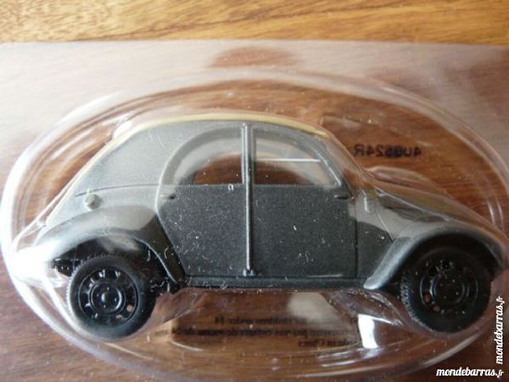 3 MODELES DE 2 CV NOREV Jeux / jouets