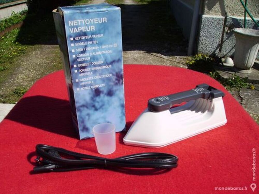 Petit NETTOYEUR VAPEUR Electroménager