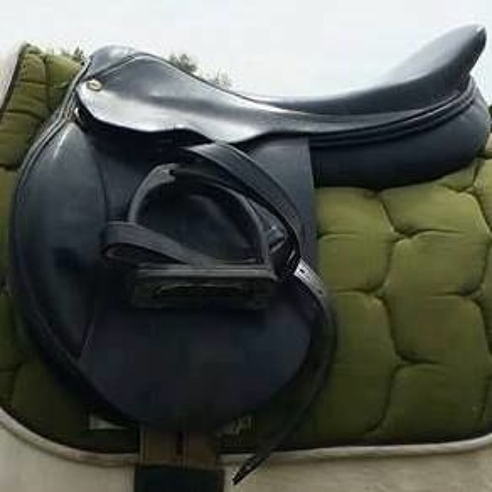SELLE ADVANTAGES HFT Sports