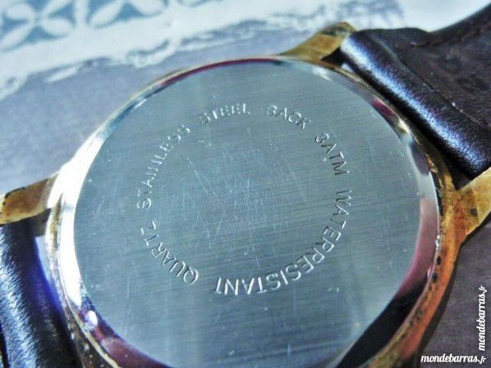 NAMASTE montre analogique CHRONO LOOK DIV0538 Bijoux et montres