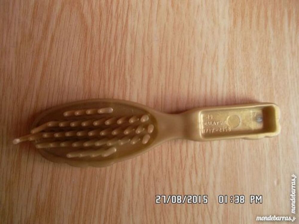 petite brosse marron Jeux / jouets