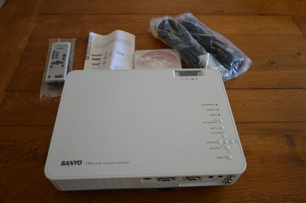 Videoprojecteur SANYO Photos/Video/TV