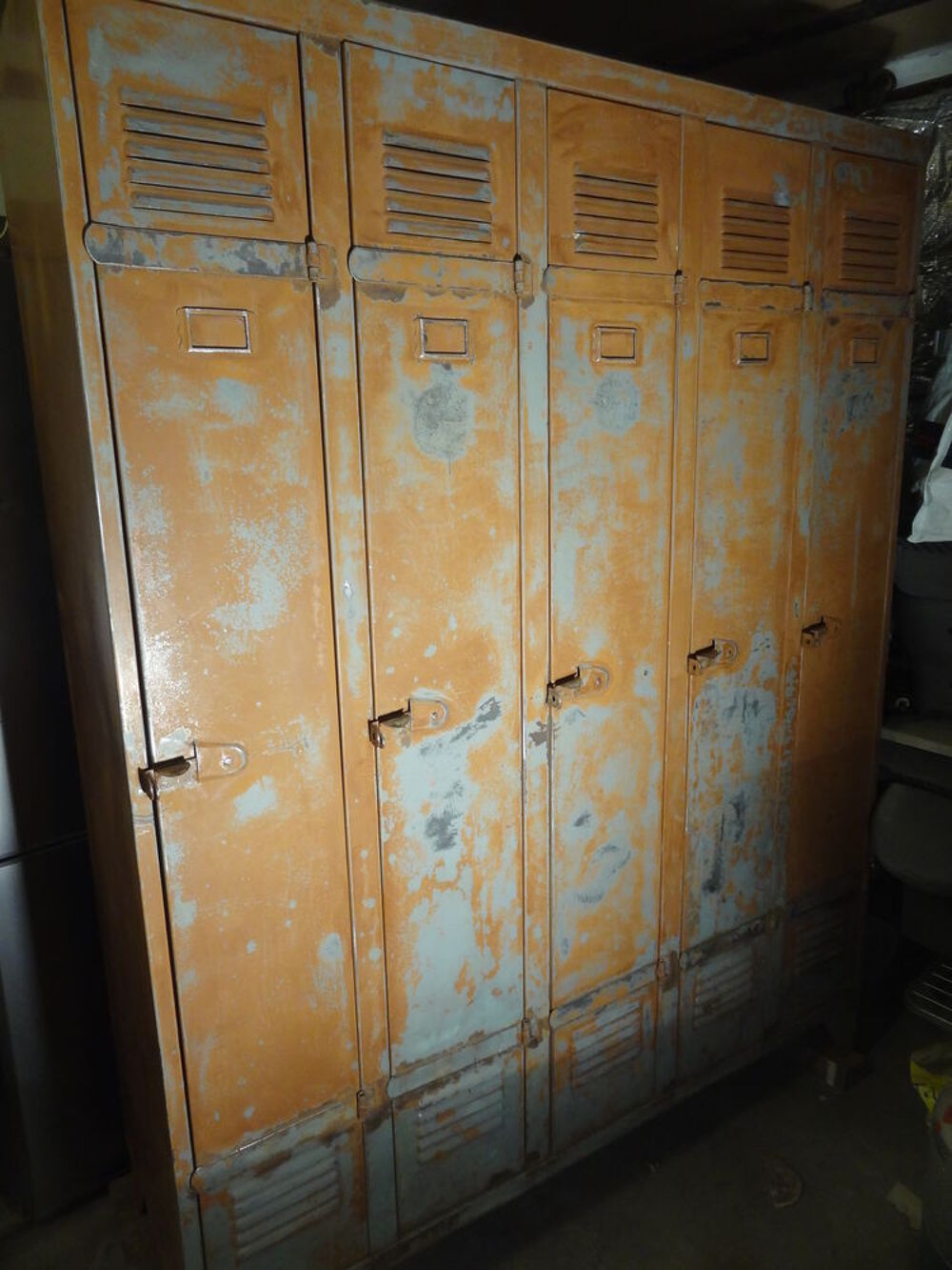 Armoire industriel m&eacute;tal 5 portes "RARE" Meubles