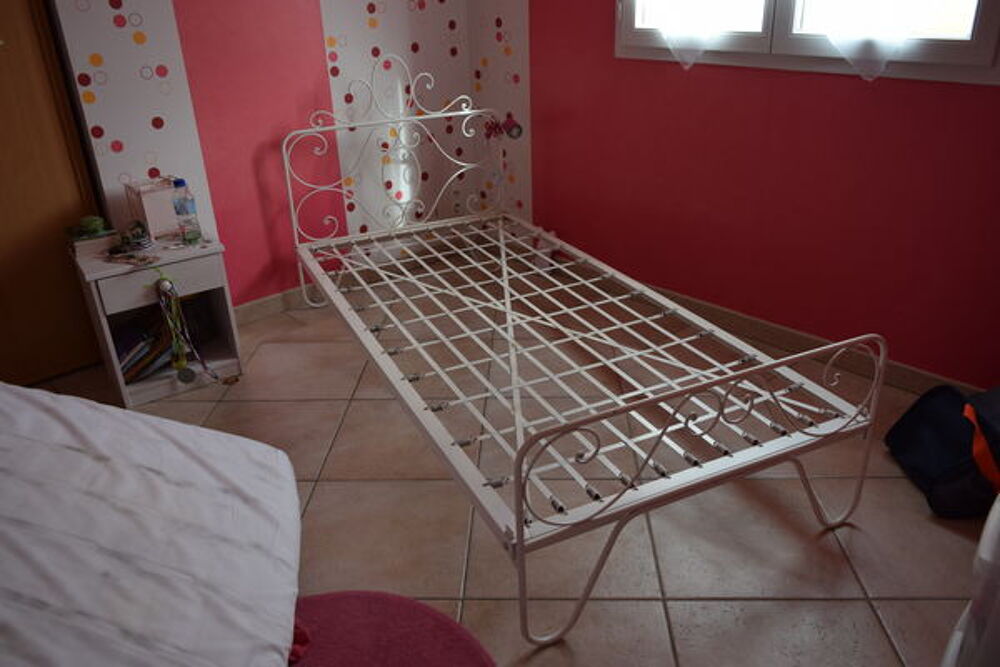 lit de fille Meubles