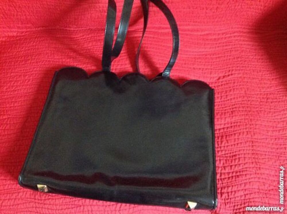 Sac &agrave; main Maroquinerie