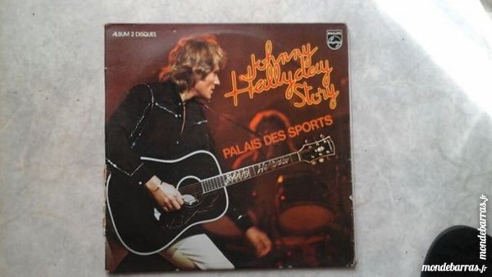 2 disques vinyls J Hallyday CD et vinyles
