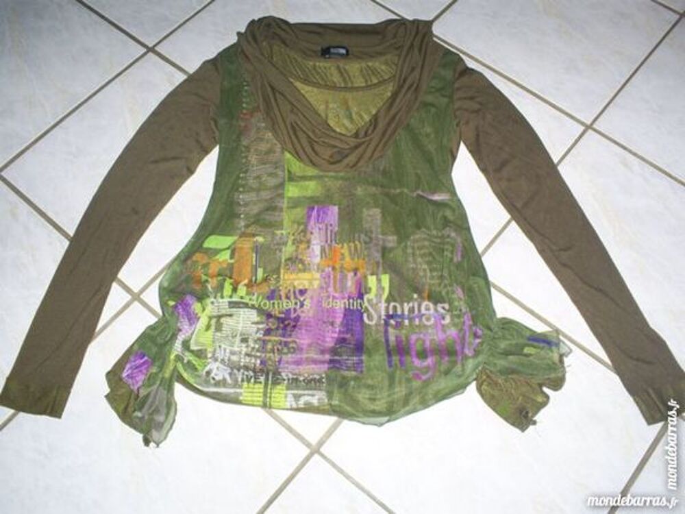 Tunique 2026 Taille 4 Vêtements