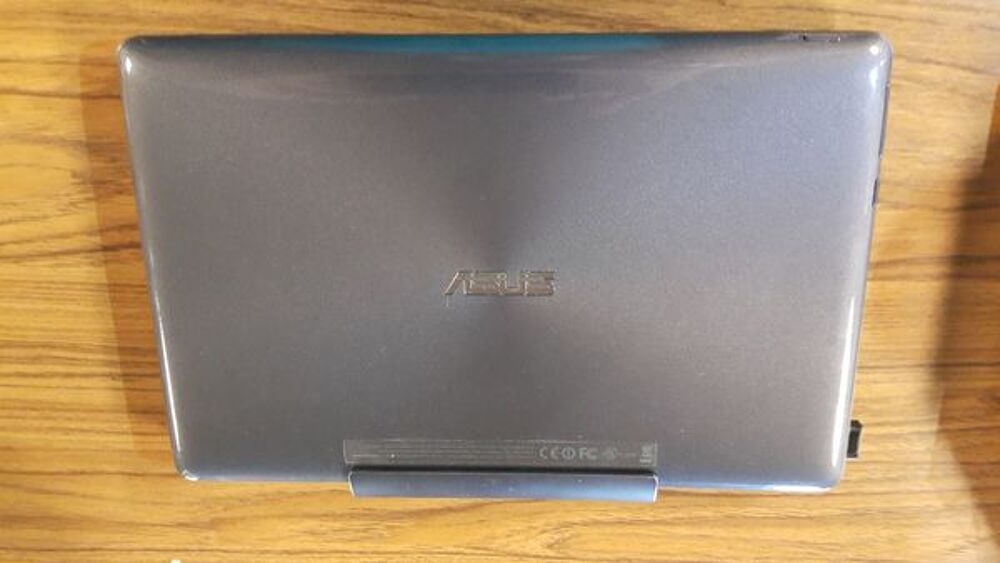 Asus PC convertible tablette T 100 Matriel informatique