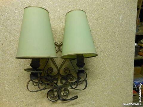 applique fer forg vintage    20p61 10 Grzieu-la-Varenne (69)