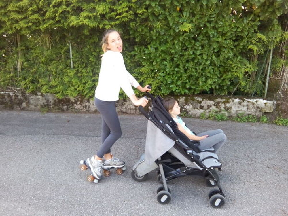 Roue nomade additionnelle motoris&eacute;e pour poussette Puériculture