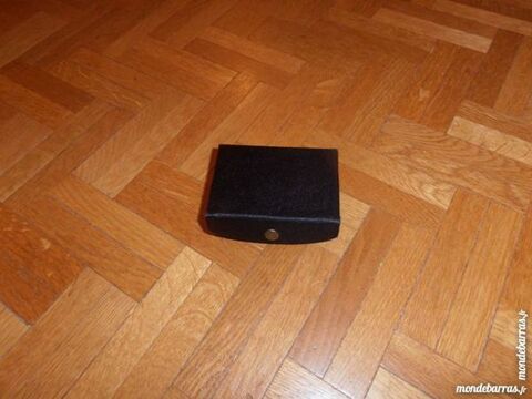 Coffret maquillage 2 Tours (37)