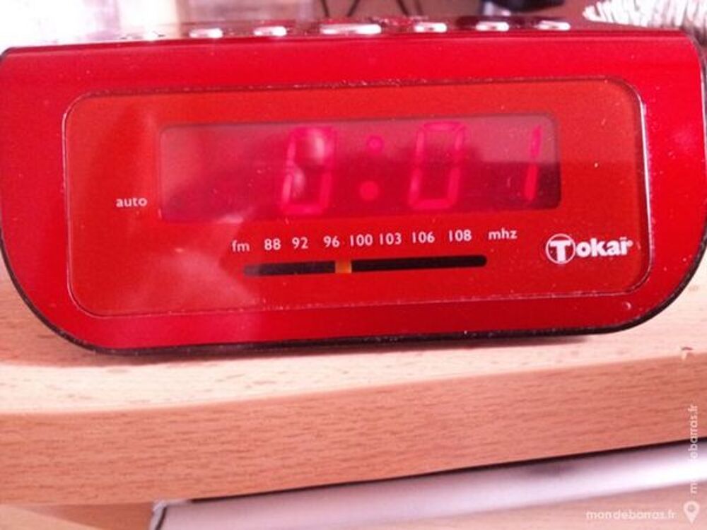 Radio r&eacute;veille Audio et hifi