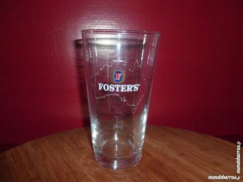 T33: 6 verres  bire FOSTER'S 50 cl 10 Vaural (95)