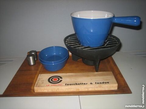 Service  fondue Le Creuset en fonte 60 Saint-tienne (42)