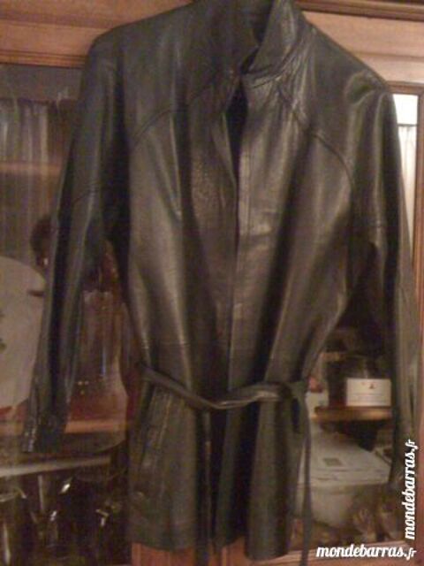 VESTE CUIR BLEU MARINE 30 Montpellier (34)