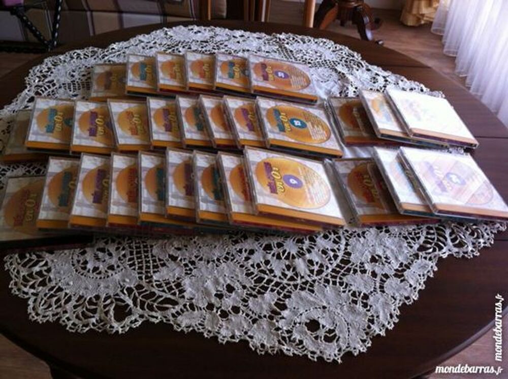 SERIE COMPLETE 30 CD &laquo;MELODIE EN OR&raquo; CD et vinyles