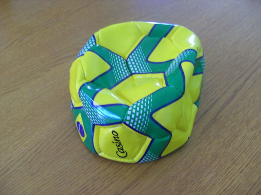Ballon de football - Taille: 5 (Neuf) Sports