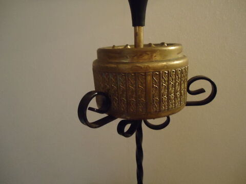 Porte revues en fer forg 15 Torcy (77)