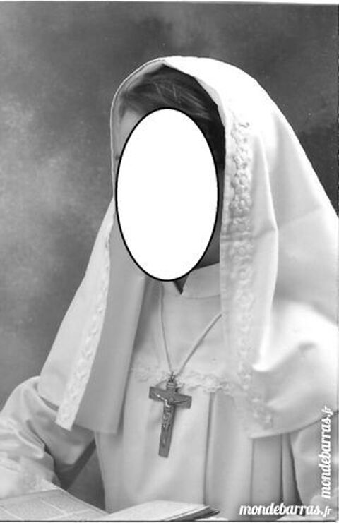 Aube de communion pour fille 30 Templemars (59)