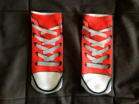 Chaussettes taille 36 � 39 impression converse
5 Carnon Plage (34)