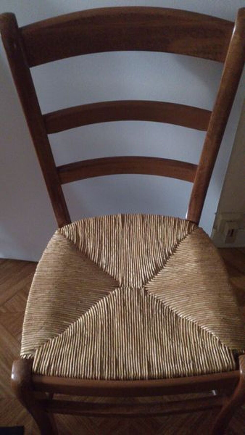 Table et chaises en bois Meubles