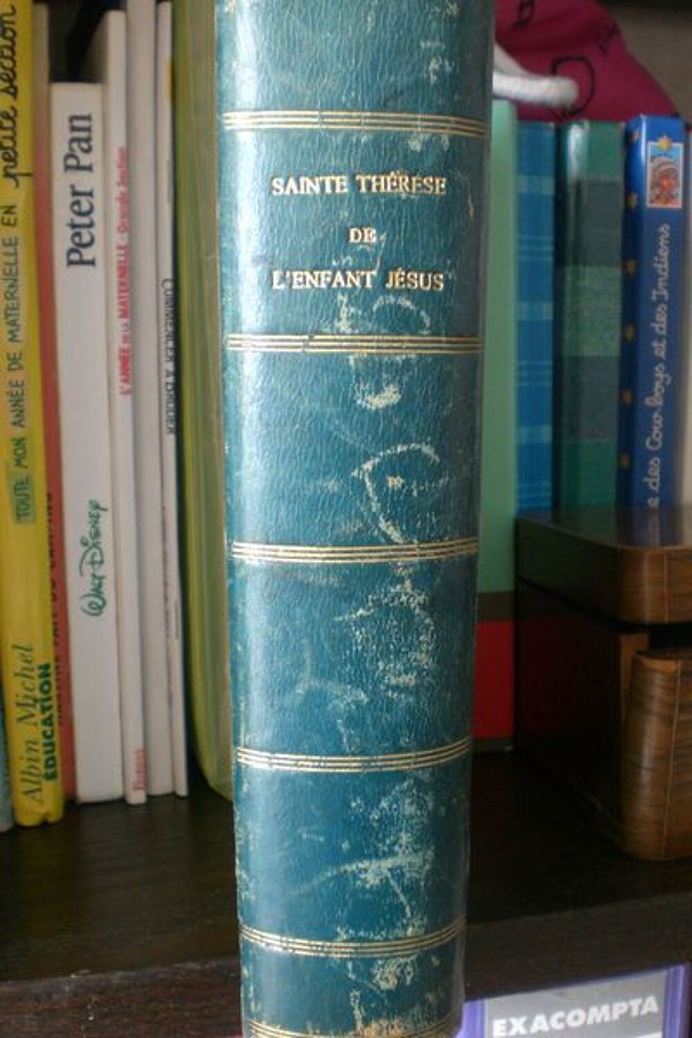 livre religieux ancien 