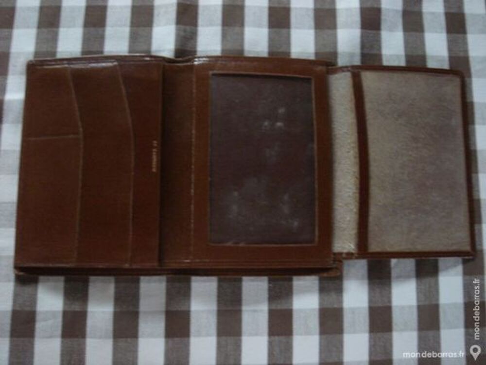 Porte feuille en cuir Le Tanneur Maroquinerie