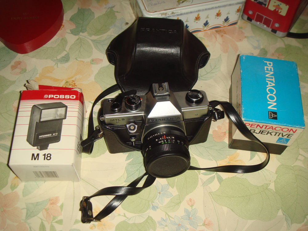 appareil photo argentique Photos/Video/TV