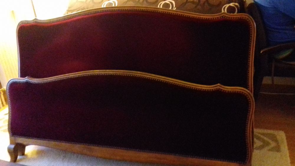 Entourage lit style louis xv. Meubles