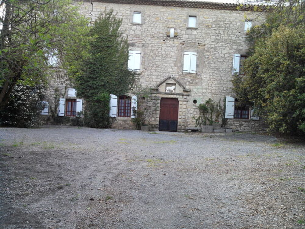   Maison avec grande cour ferme 9 personnes  Vacances  / Offres de location 