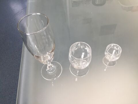 A VENDRE  verres anciens cristal vritable 40 Laon (02)