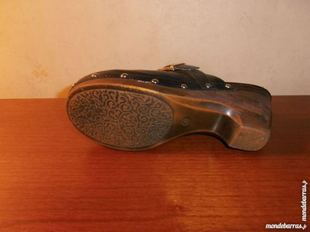 Sabots noirs Chaussures