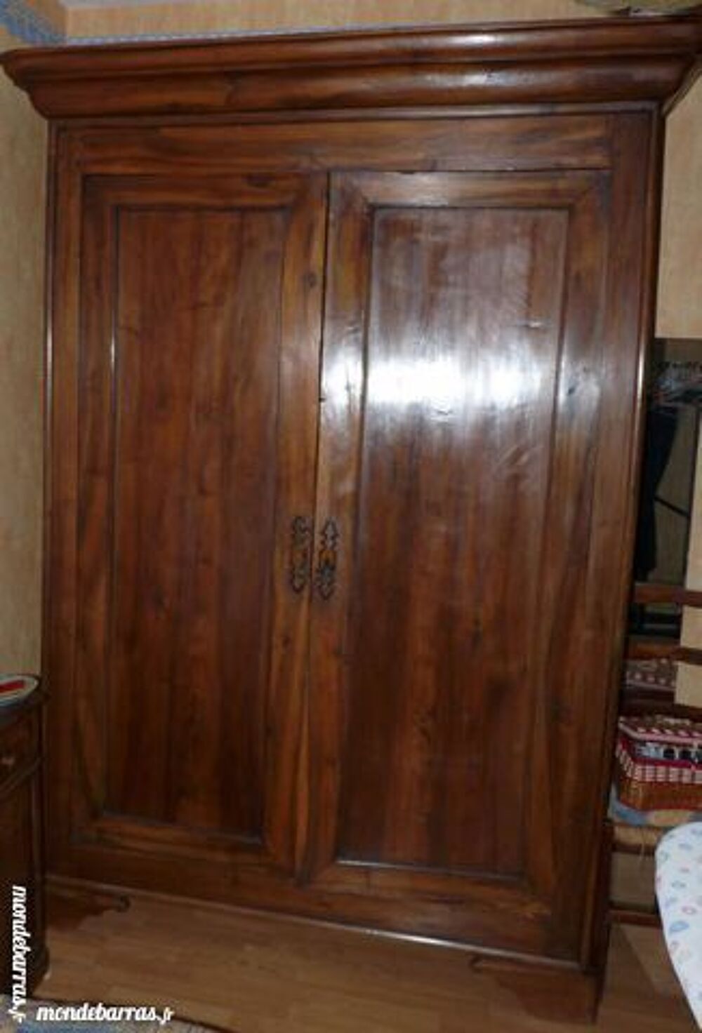 armoire louis philippe Meubles