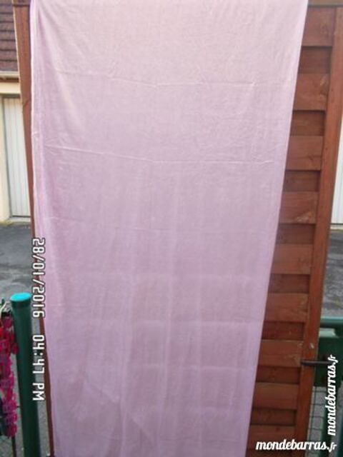 rideau mauve  pattes 2 Chambly (60)