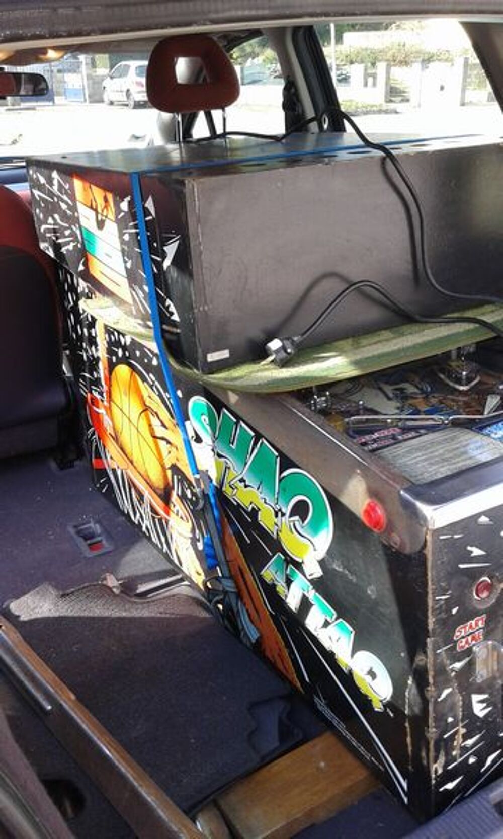 collectionneur recherche flipper de bar a remettre en route. Photos/Video/TV
