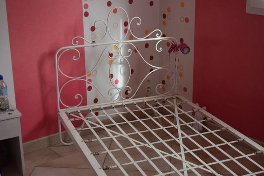 lit de fille Meubles
