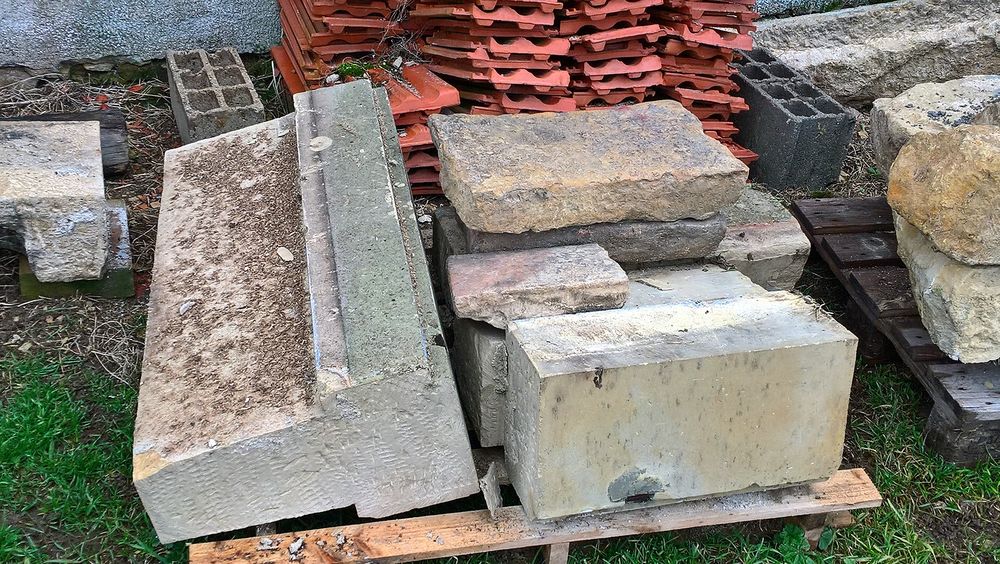 Pierres de taille jambages , linteaux Bricolage