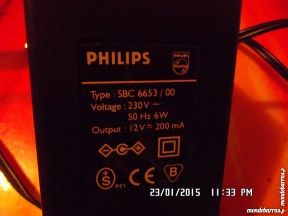 chargeur philips Téléphones et tablettes