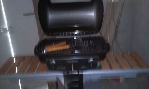 BARBECUE GRILL FOUR  GAZ 180 Montluon (03)