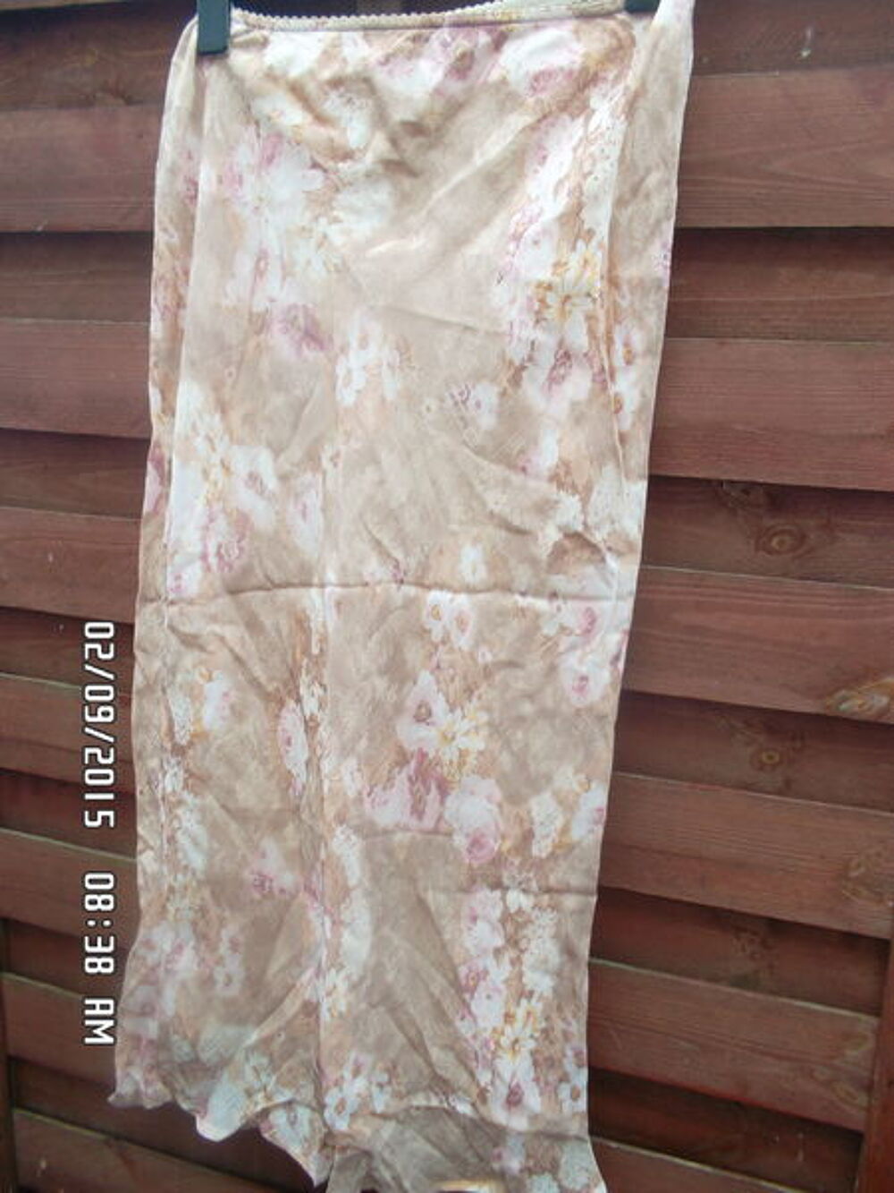 JUPE BEIGE A FLEURS PROMOD*JUSTE 3E*KIKI60230 Vêtements